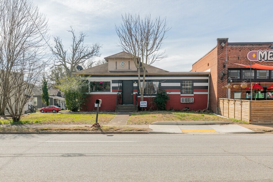 More Photos Of 1804 E Main St, Chattanooga General Retail For Sale
