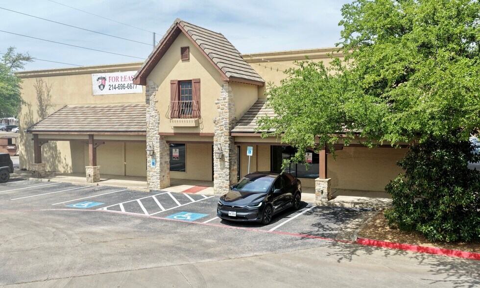 More Photos Of 600 Canyon Creek Sq, Richardson Unknown For Lease