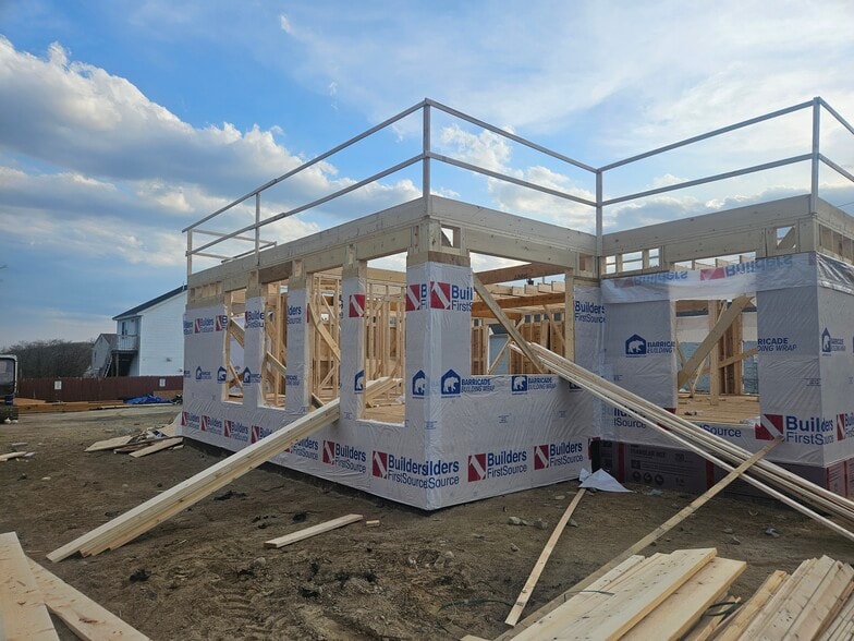 More Photos Of 1232 Mineral Spring Ave, North Providence Freestanding For Lease