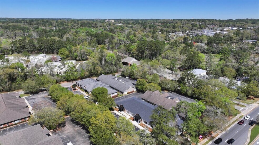 More Photos Of 2458 Mahan Dr, Tallahassee Medical For Lease