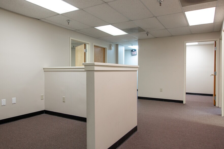 More Photos Of 616 E Landis Ave, Vineland Office Residential For Lease