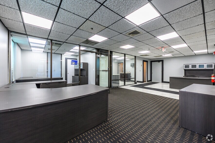 More Photos Of 334 County Route 49, Middletown Warehouse For Lease