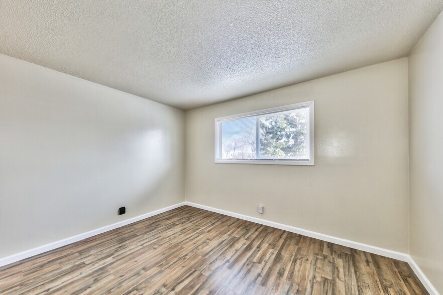 More Photos Of 420 Lee St, Carson City Apartments For Sale