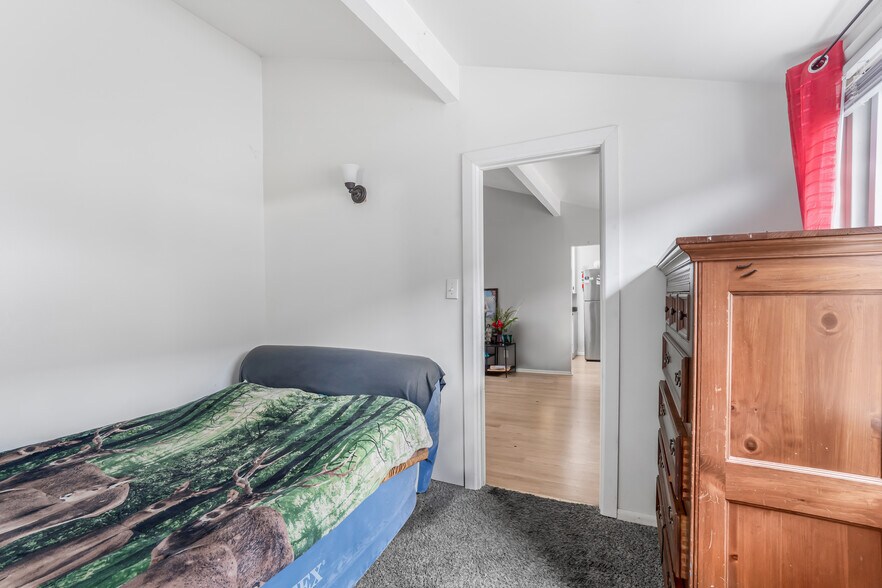 More Photos Of 136 N Garfield Ave, Oxnard Apartments For Sale