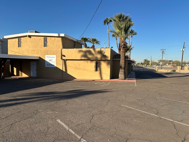 More Photos Of 531 N 32nd St, Phoenix Office Residential For Sale