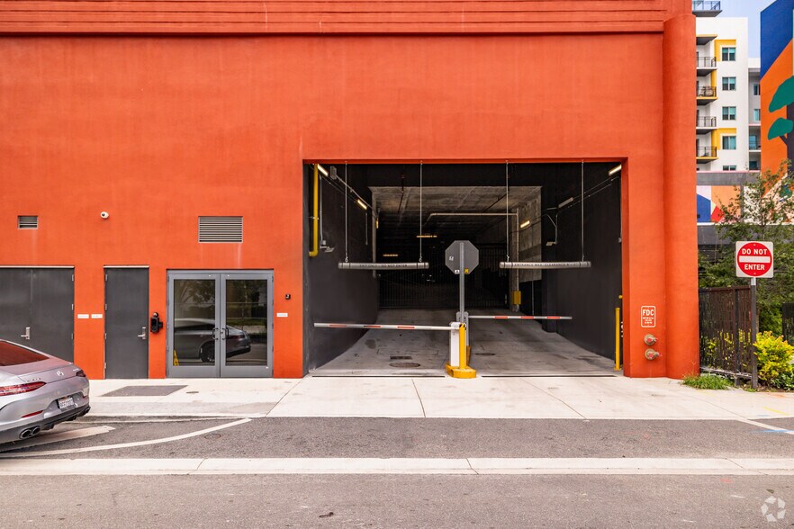 More Photos Of 51 NW 28th St, Miami Apartments For Lease