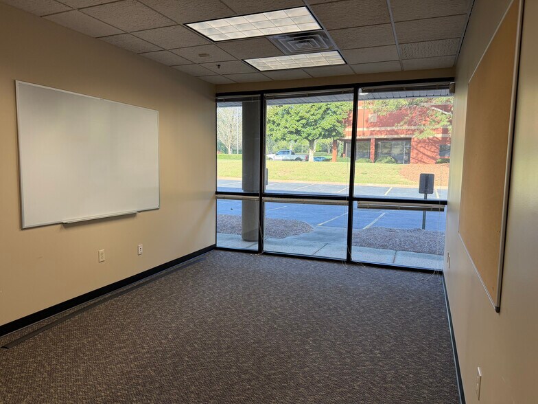 More Photos Of 5955 Shiloh Rd E, Alpharetta Office For Lease