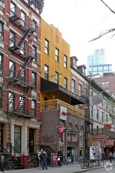 More Photos Of 6 Saint Marks Pl, New York Storefront For Lease