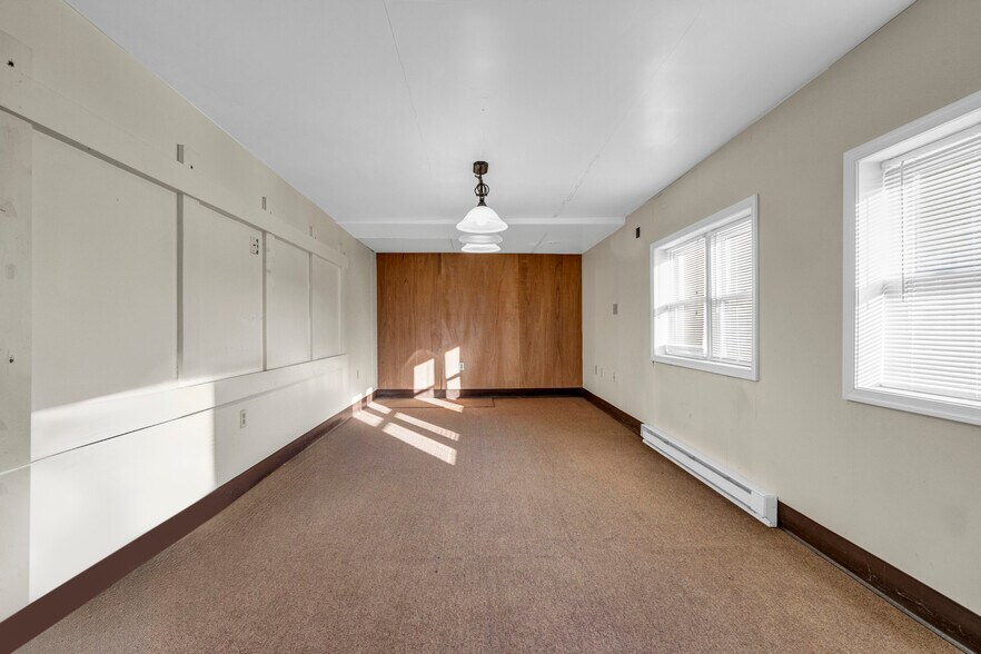 More Photos Of 57 Schuylkill Ave, Pottstown Warehouse For Sale