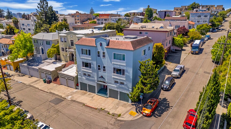 More Photos Of 881 Erie St, Oakland Apartments For Sale
