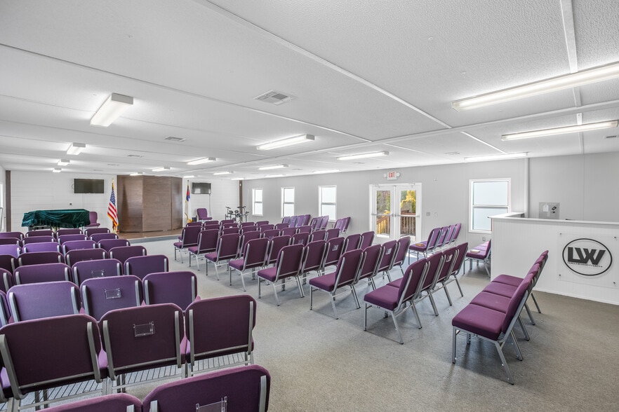 More Photos Of 1255 Mountainview Rd, King Religious Facility For Sale
