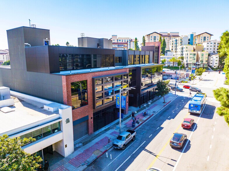 More Photos Of 900 Gayley Ave, Los Angeles Medical For Sale