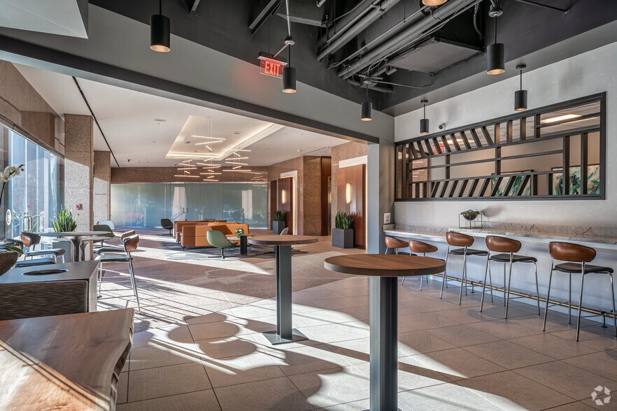 More Photos Of 1800 West Loop S, Houston Office For Lease