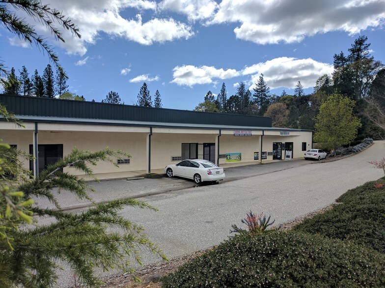 Primary Photo Of 158 Whitcomb Ave, Colfax Warehouse For Lease