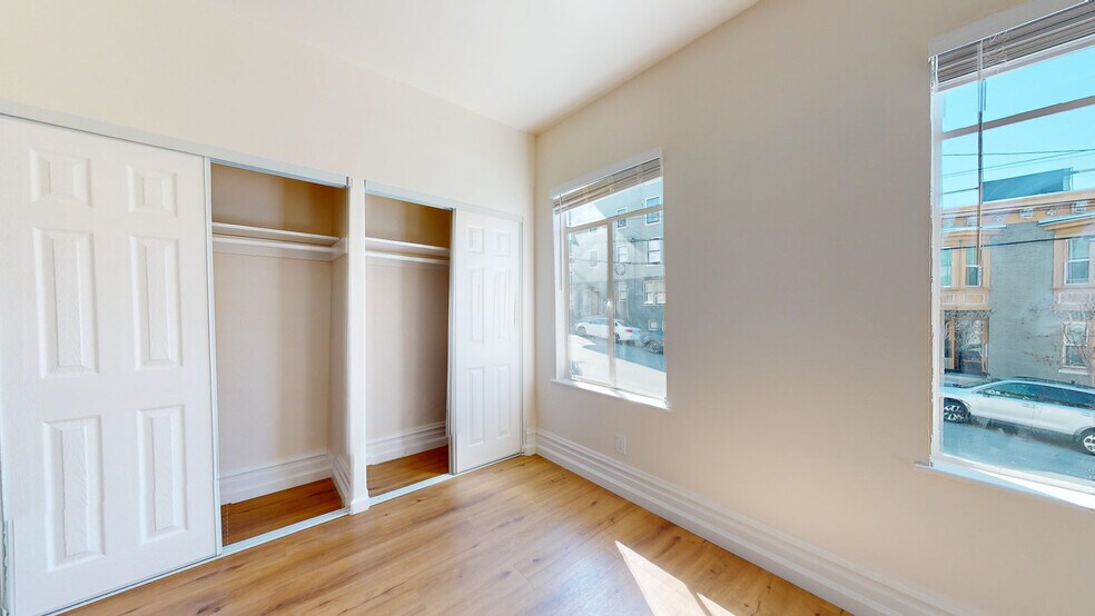 More Photos Of 1520 Leavenworth St, San Francisco Apartments For Sale