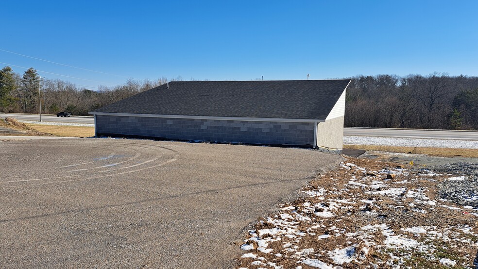 More Photos Of 29 Dorton Way, Crossville Light Distribution For Sale