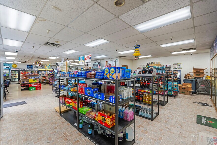 More Photos Of 1870 Vassar St, Reno Storefront Retail Office For Sale