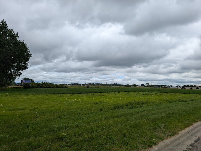 More Photos Of 1801 Lor Ray Drive, North Mankato Land For Sale