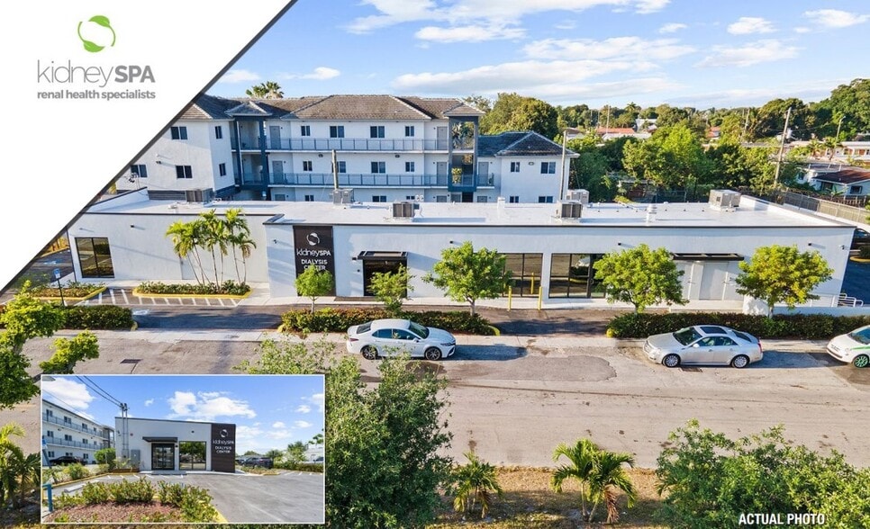 Primary Photo Of 4298 Palm Ave, Hialeah Freestanding For Sale