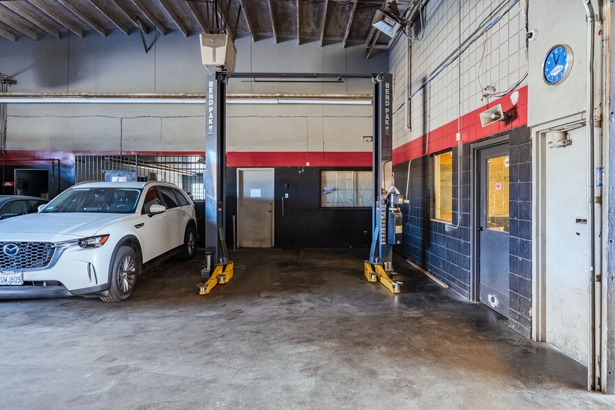 More Photos Of 3630 E Florida Ave, Hemet Auto Dealership For Sale