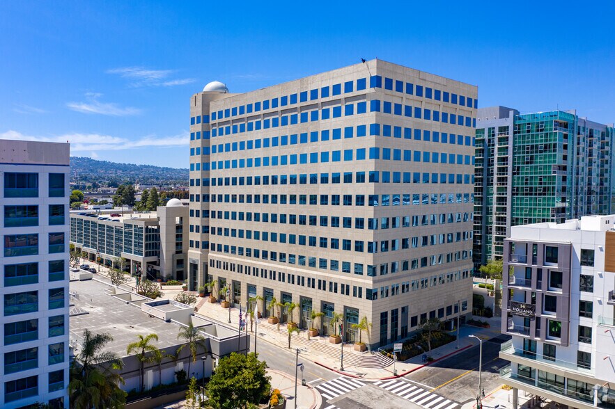 Primary Photo Of 222 W 6th St, San Pedro Office For Lease