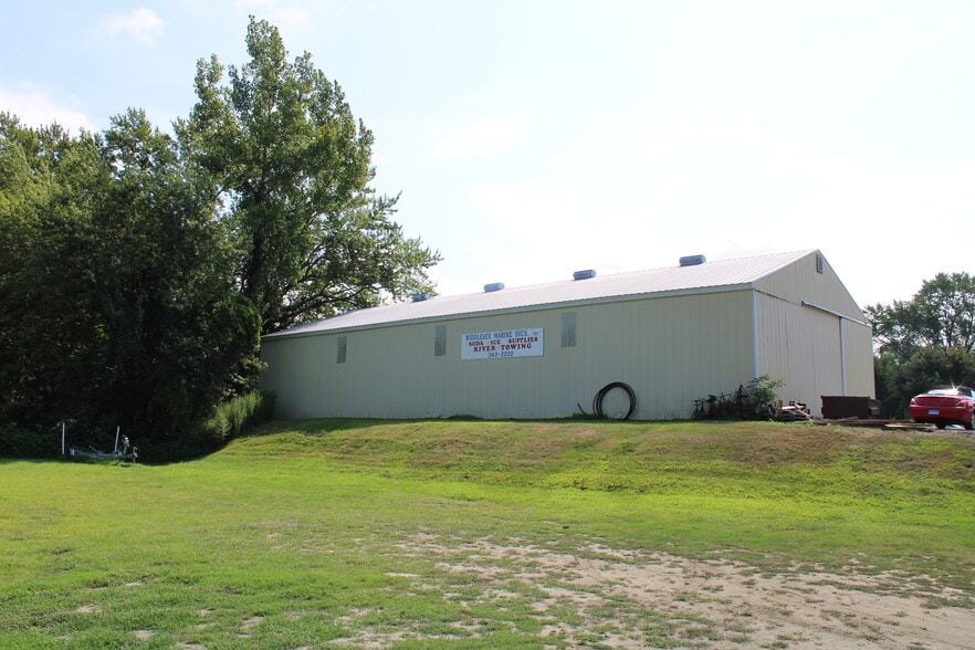 More Photos Of 674 Main St, Portland Marina For Sale