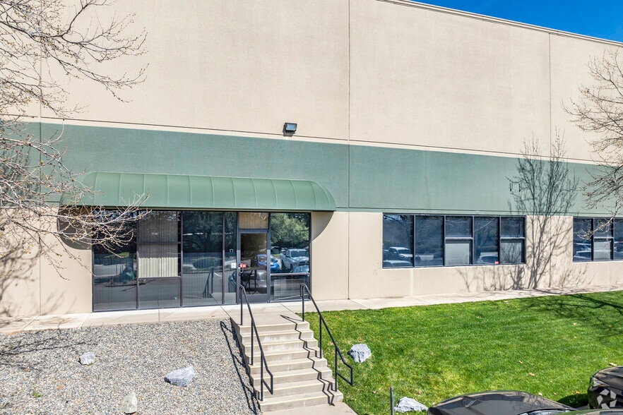 More Photos Of 12745 Earhart Ave, Auburn Distribution For Sale