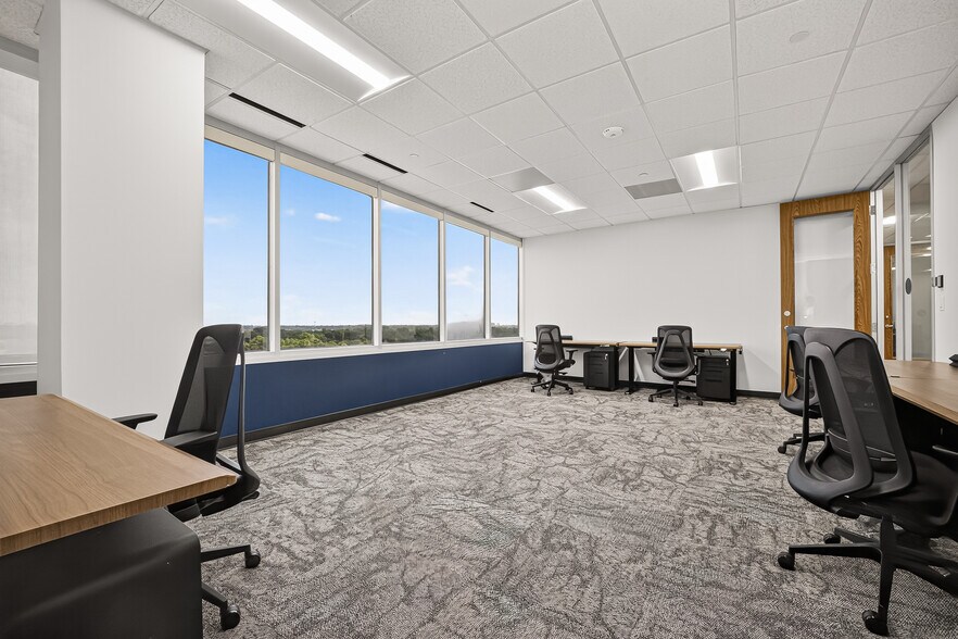More Photos Of 9800 Richmond Ave, Houston Office For Lease