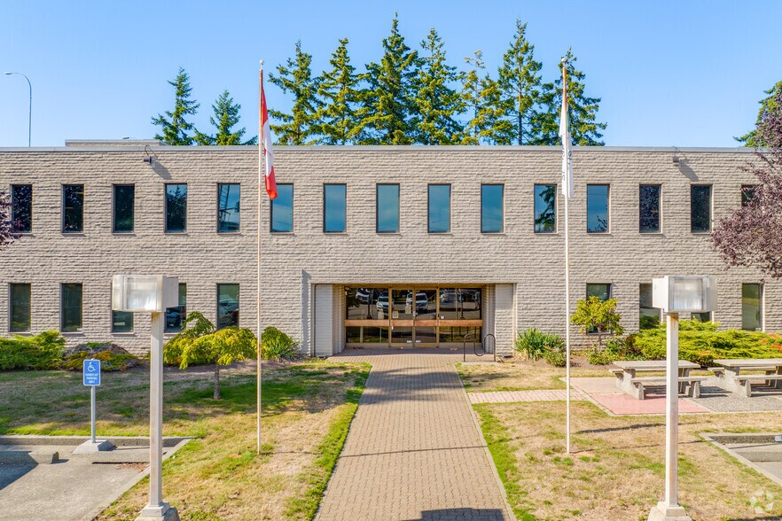 More Photos Of 8955 Shaughnessy St, Vancouver Office Residential For Sale