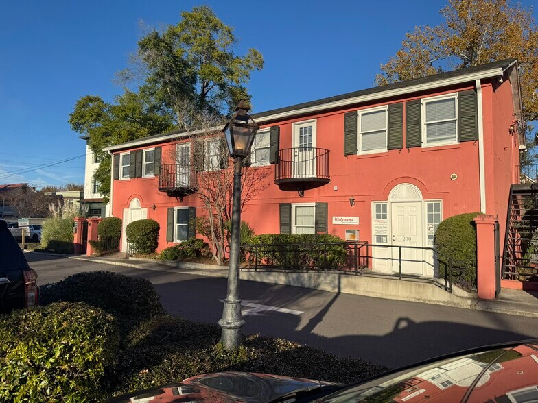 Primary Photo Of 200 Rutledge Ave, Charleston Medical For Sale