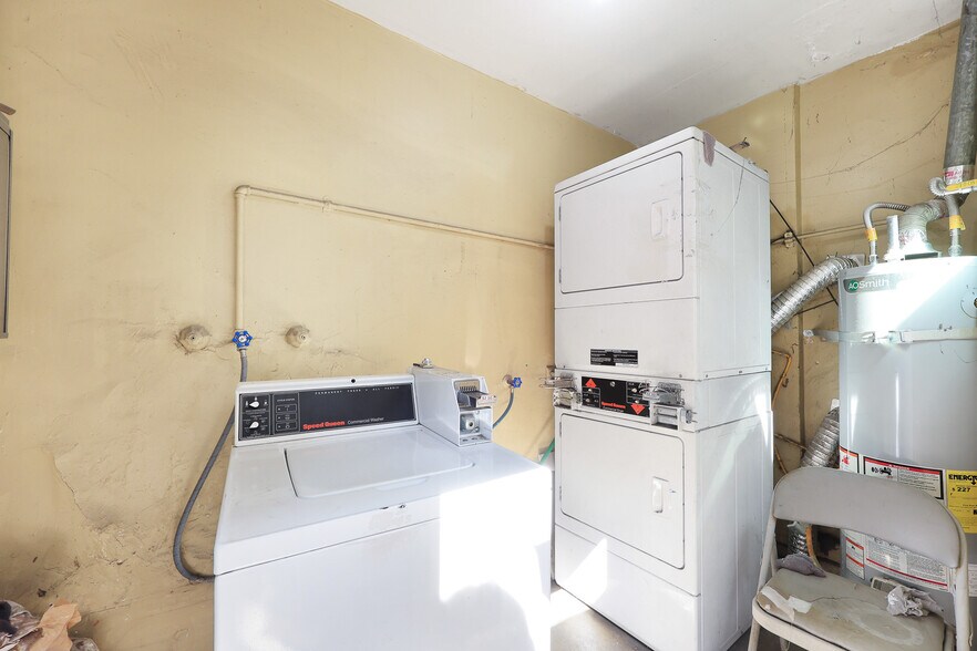 More Photos Of 125 N 4th St, Montebello Apartments For Sale