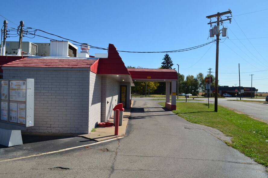More Photos Of 139 Green St, Bushnell Freestanding For Sale