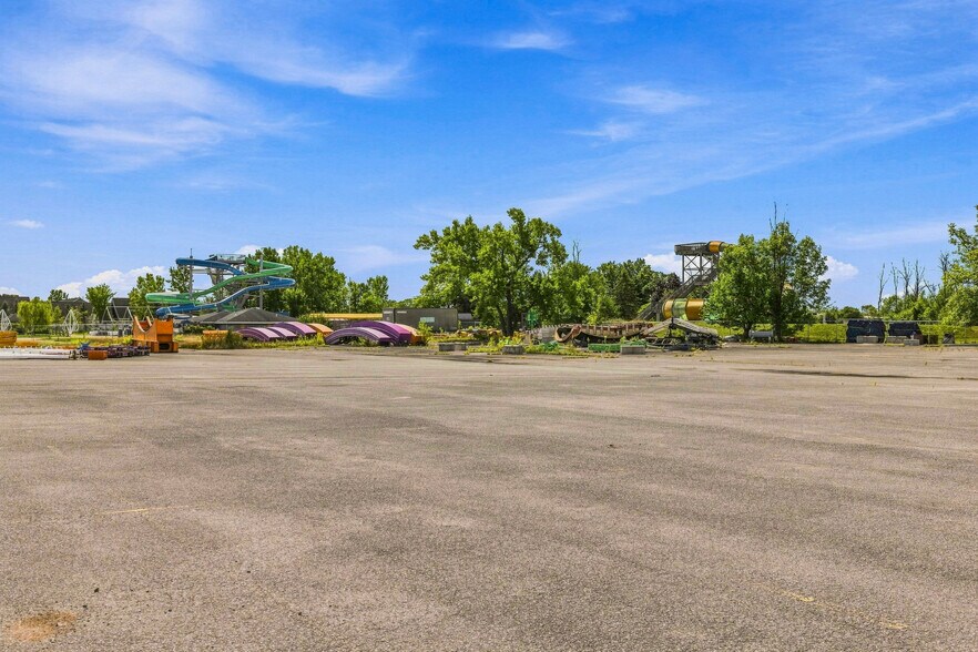 More Photos Of 2400 Grand Island Blvd, Grand Island Amusement Park For Sale