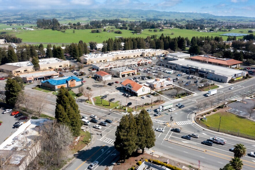 More Photos Of 5304 Old Redwood Hwy, Petaluma Fast Food For Sale