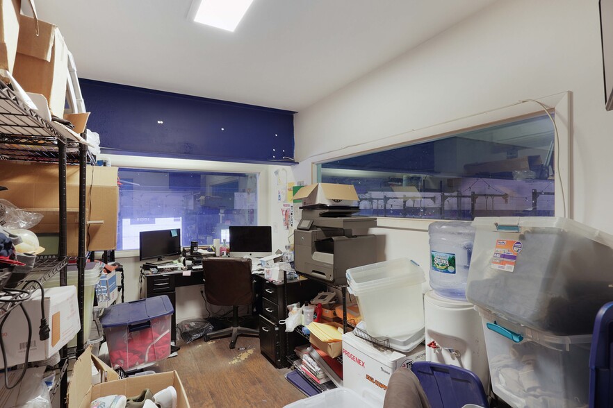 More Photos Of 64 Steiner Ave, Neptune City Warehouse For Lease