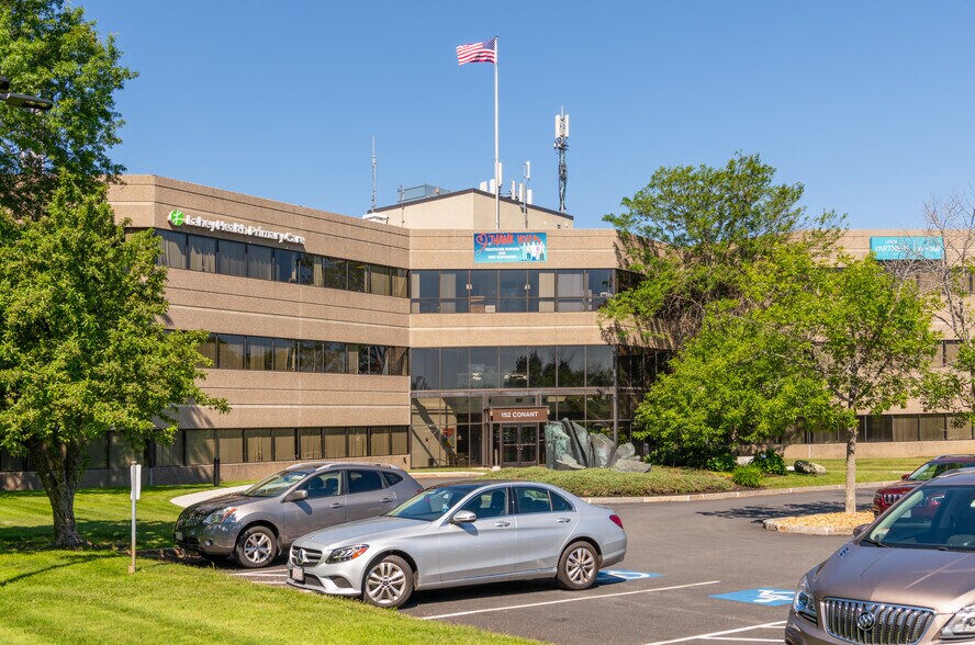 More Photos Of 152 Conant St, Beverly Office For Lease