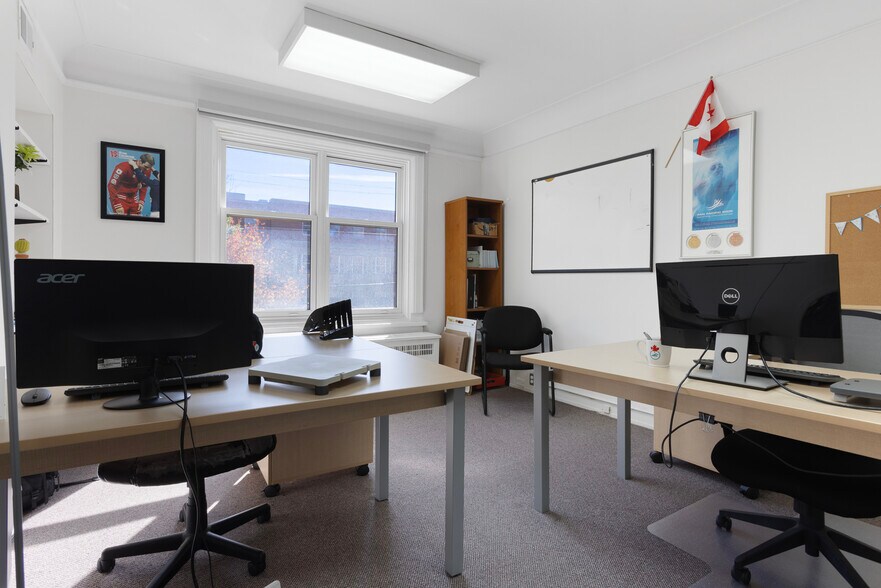 More Photos Of 307 Gilmour St, Ottawa Office For Sale