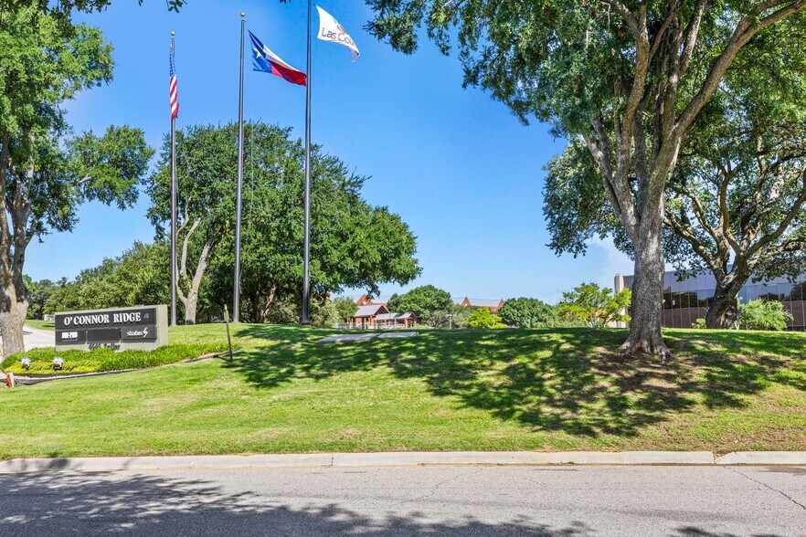 More Photos Of 4545 Fuller Dr, Irving Office Residential For Lease
