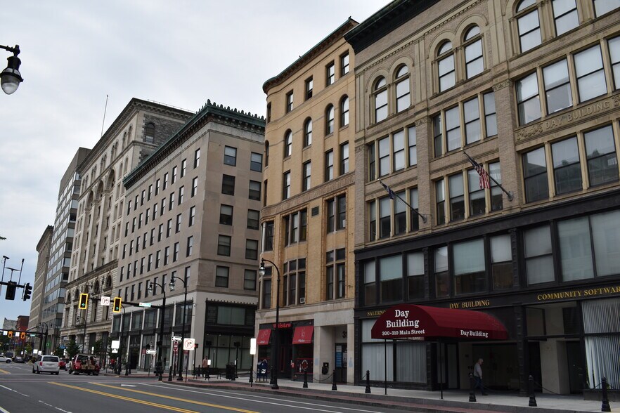 More Photos Of 316 Main St, Worcester Apartments For Lease