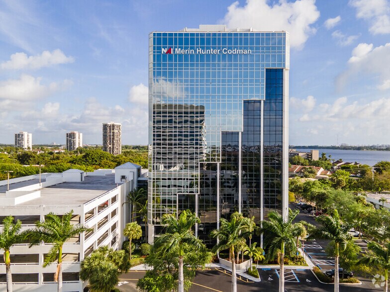 More Photos Of 1601 Forum Pl, West Palm Beach Office For Lease