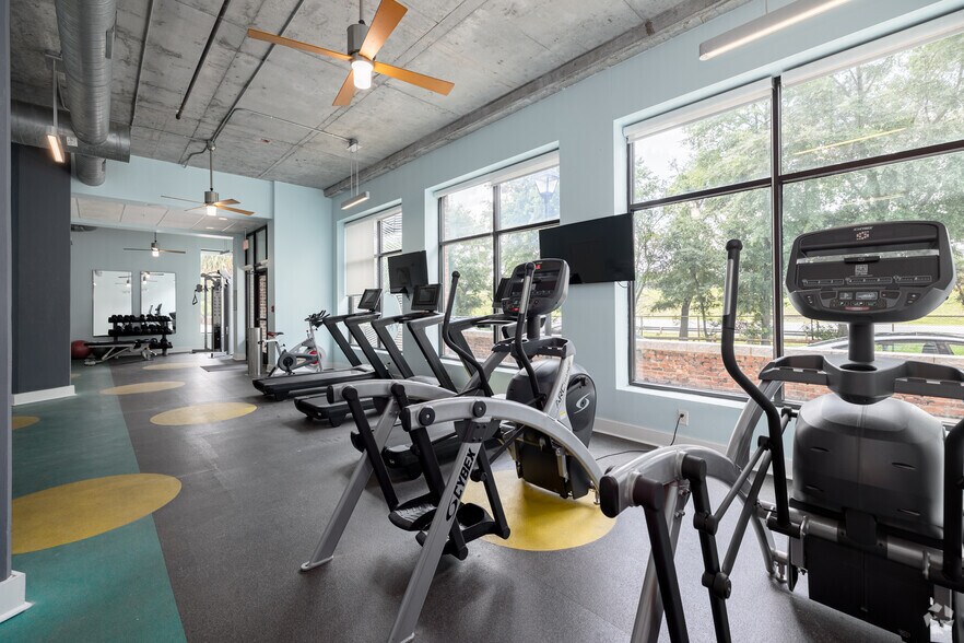 More Photos Of 540 Selma St, Savannah Apartments For Lease