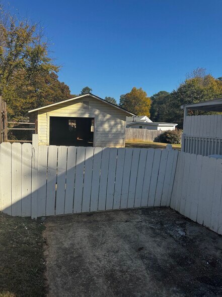 More Photos Of 1741 Spring St, Smyrna Medical For Lease