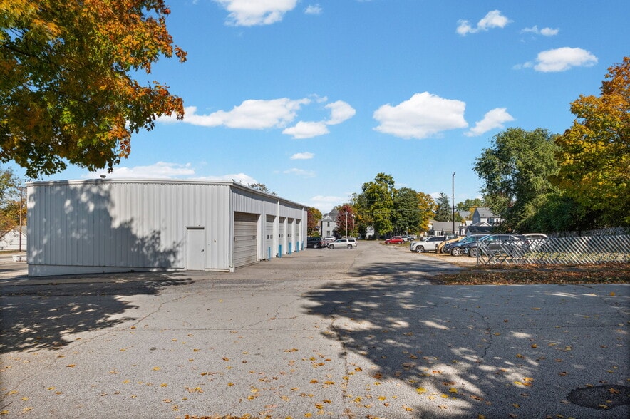 More Photos Of 400 E Pike St, Attica Auto Dealership For Sale