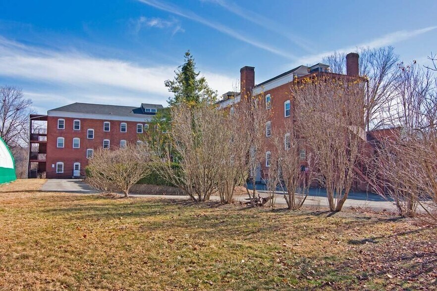More Photos Of 158 Academy Lane Dr, Pence Springs Hotel For Sale
