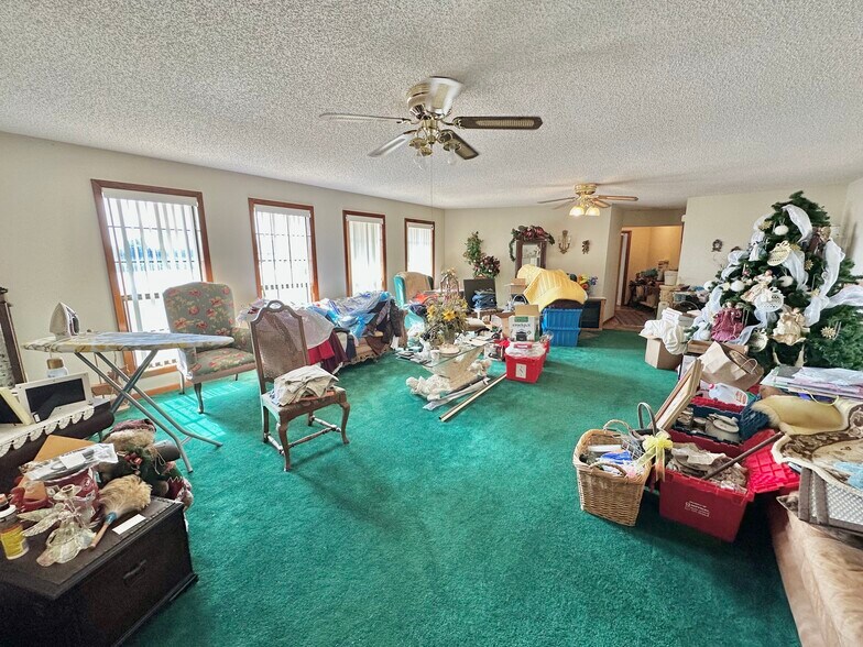 More Photos Of 2840 McCullough Blvd, Belden Office Residential For Sale