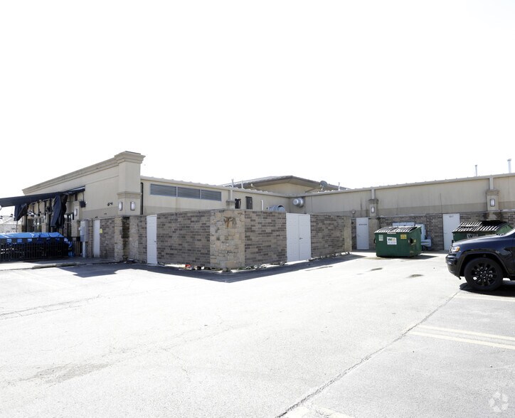 More Photos Of 1015-1023 Brook Forest Ave, Joliet Storefront For Lease