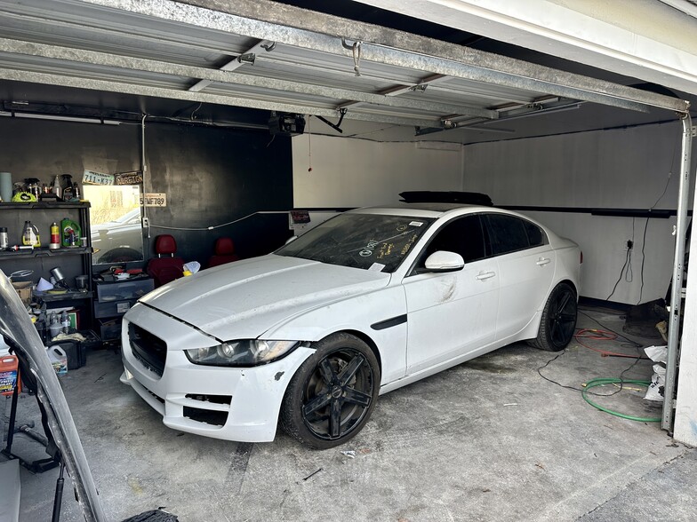 More Photos Of 600 Harbor Blvd, West Sacramento Warehouse For Sale