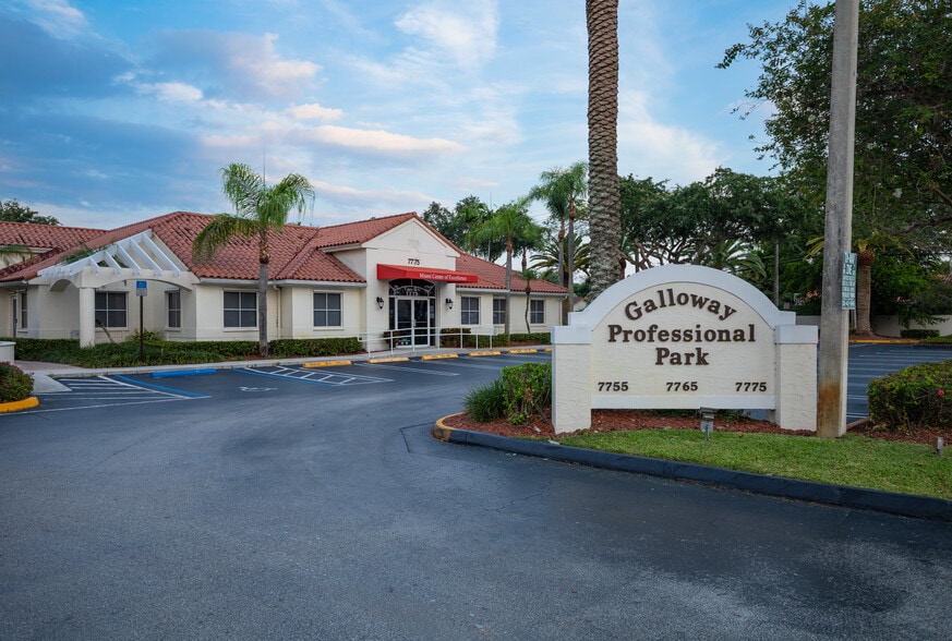 More Photos Of 7765 SW 87th Ave, Miami Medical For Lease