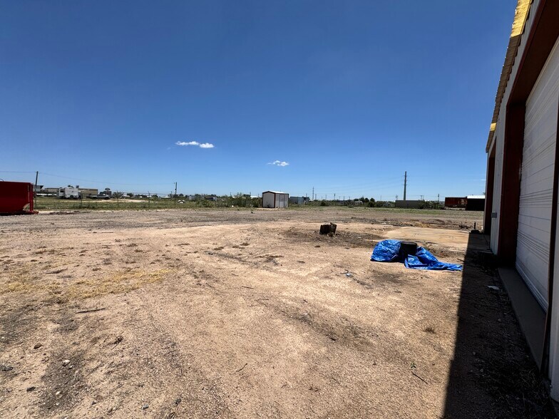 More Photos Of 5504 E County Road 128, Midland Light Manufacturing For Lease