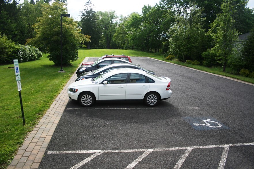 More Photos Of 54 Route 31 N, Pennington Office For Lease